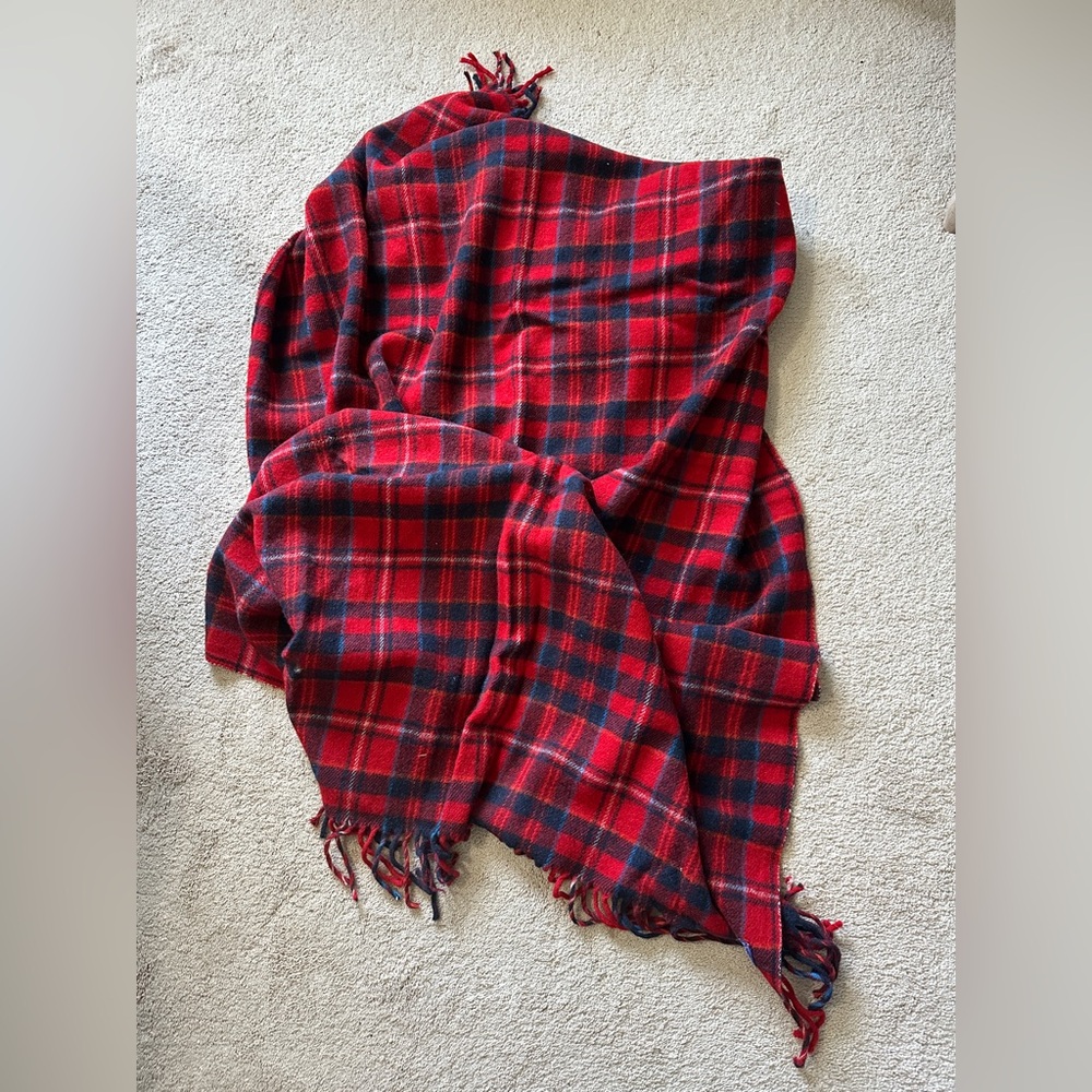 Vintage Pendleton Robe-in-Bag 100% Wool Stadium Blanket- Red Plaid